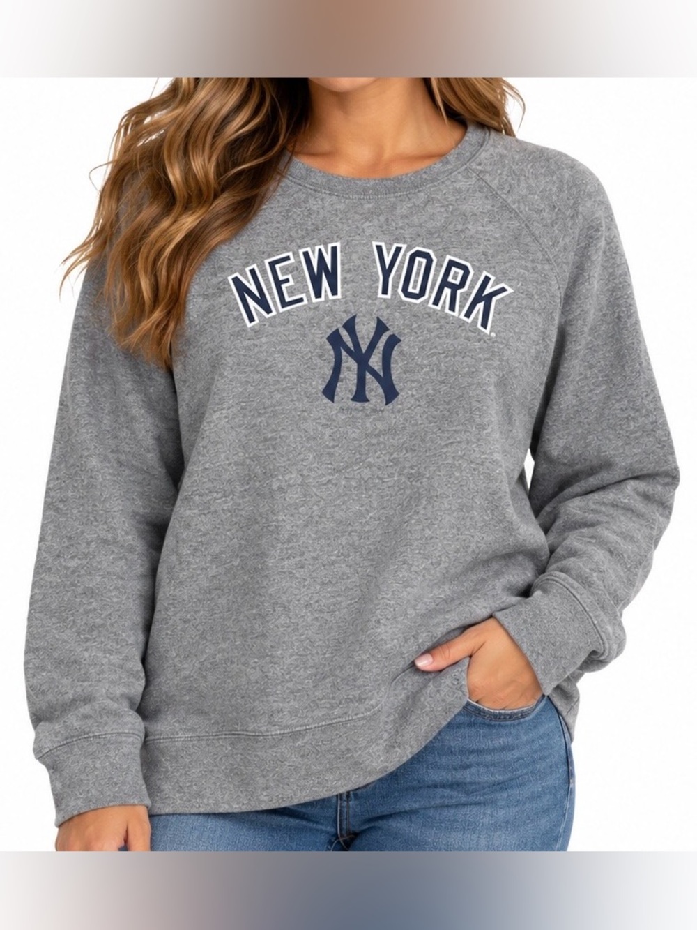 MLB Genuine Merchandise New York Yankees Gray Crewneck Sweatshirt Women’s Small